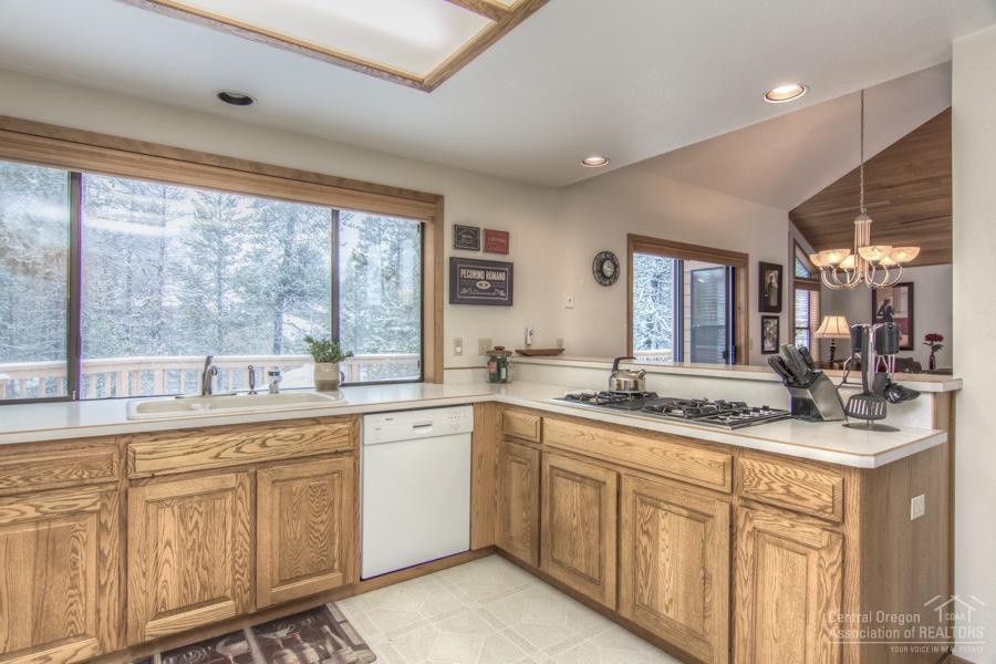 Fairway Point Villag - Residential