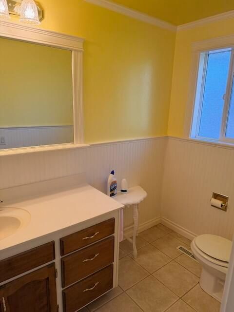 Tiny photo for 108 NW Sunhill Drive, Grants Pass, OR 97526 (MLS # 220217744)