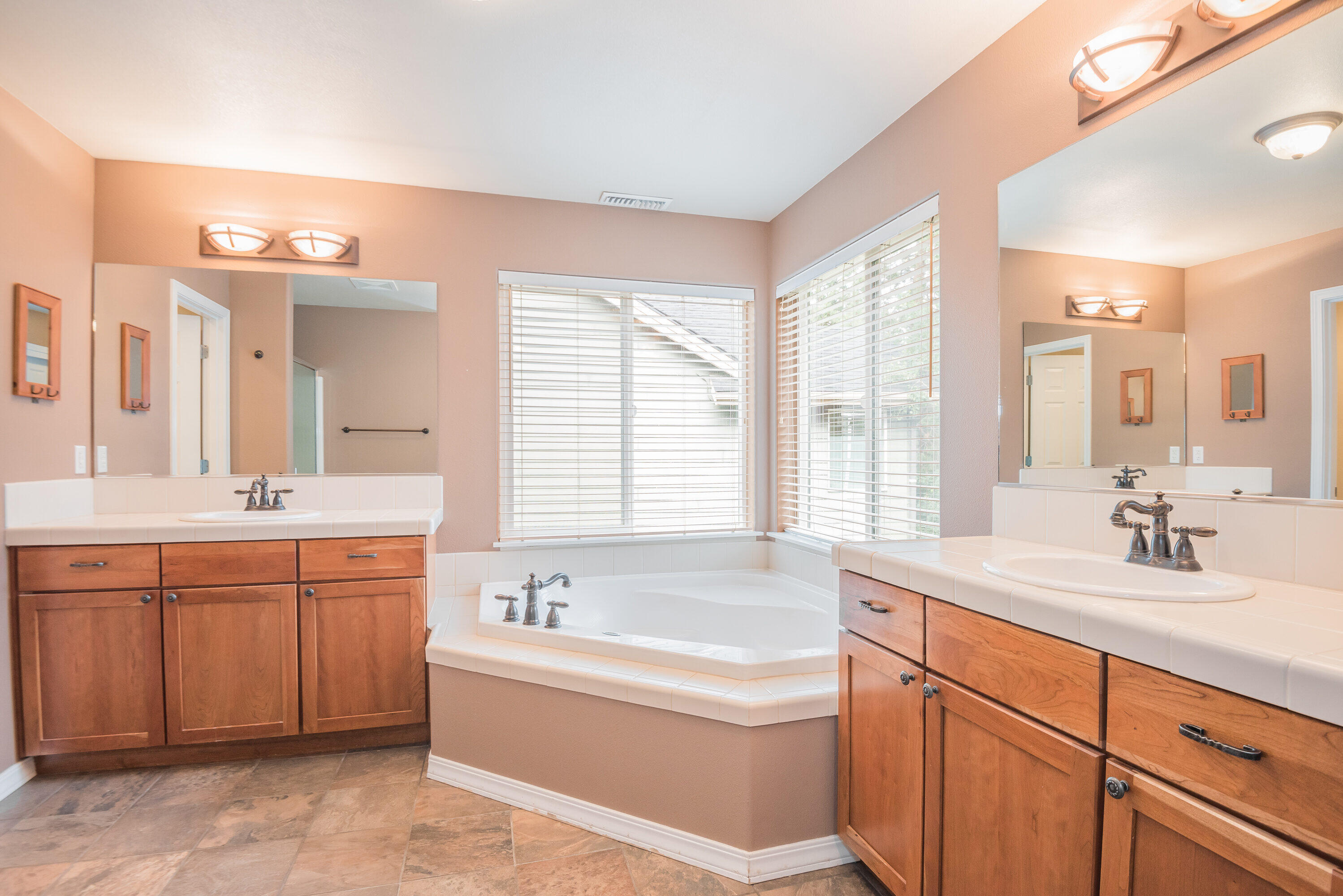 River Canyon Estates - Residential