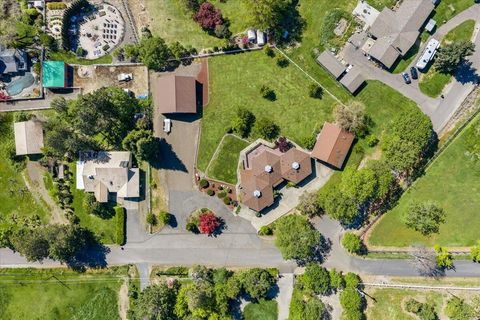 Tiny photo for 2340 Hillside Drive, Central Point, OR 97502 (MLS # 220219924)