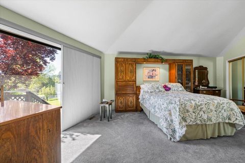 Tiny photo for 2340 Hillside Drive, Central Point, OR 97502 (MLS # 220219924)