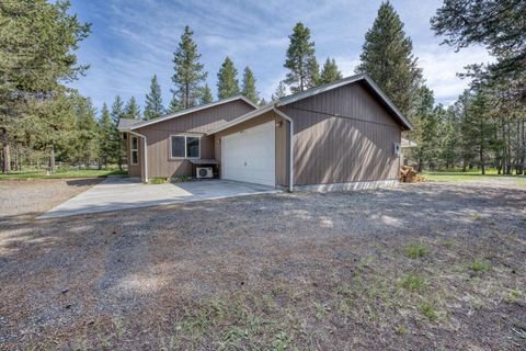 Tiny photo for 52494 Deer Field Drive, La Pine, OR 97739 (MLS # 220216684)