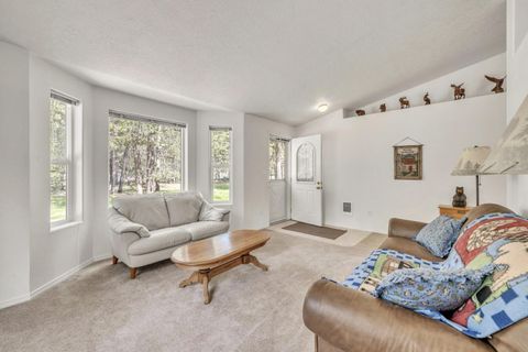 Tiny photo for 52494 Deer Field Drive, La Pine, OR 97739 (MLS # 220216684)