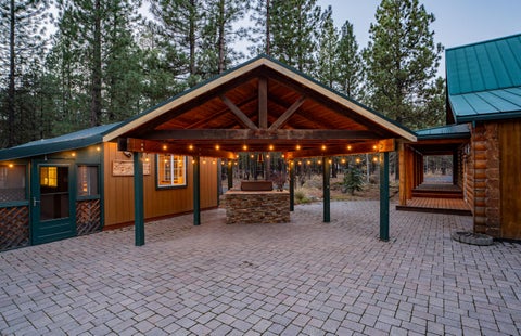 Tiny photo for 15007 Ponderosa Loop, La Pine, OR 97739 (MLS # 220229981)
