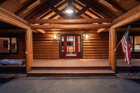 Tiny photo for 15007 Ponderosa Loop, La Pine, OR 97739 (MLS # 220229981)