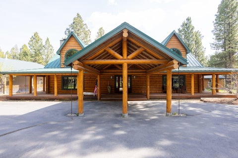 Tiny photo for 15007 Ponderosa Loop, La Pine, OR 97739 (MLS # 220229981)