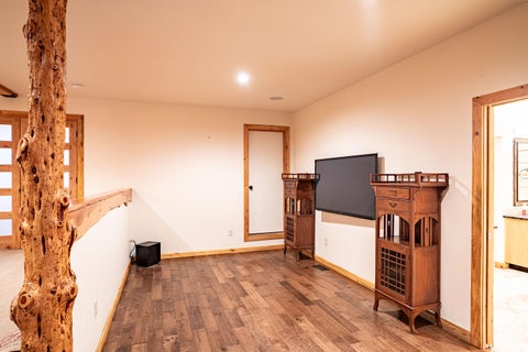 Tiny photo for 15007 Ponderosa Loop, La Pine, OR 97739 (MLS # 220229981)