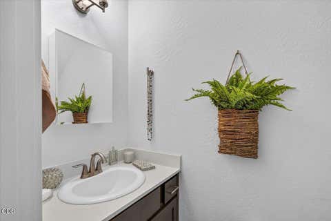Tiny photo for 180 Northridge Terrace, Medford, OR 97501 (MLS # 220225373)