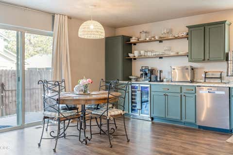 Tiny photo for 16400 Cassidy Court, La Pine, OR 97739 (MLS # 220225677)