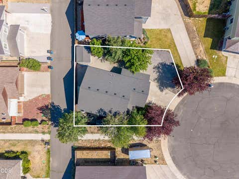 Tiny photo for 16400 Cassidy Court, La Pine, OR 97739 (MLS # 220225677)