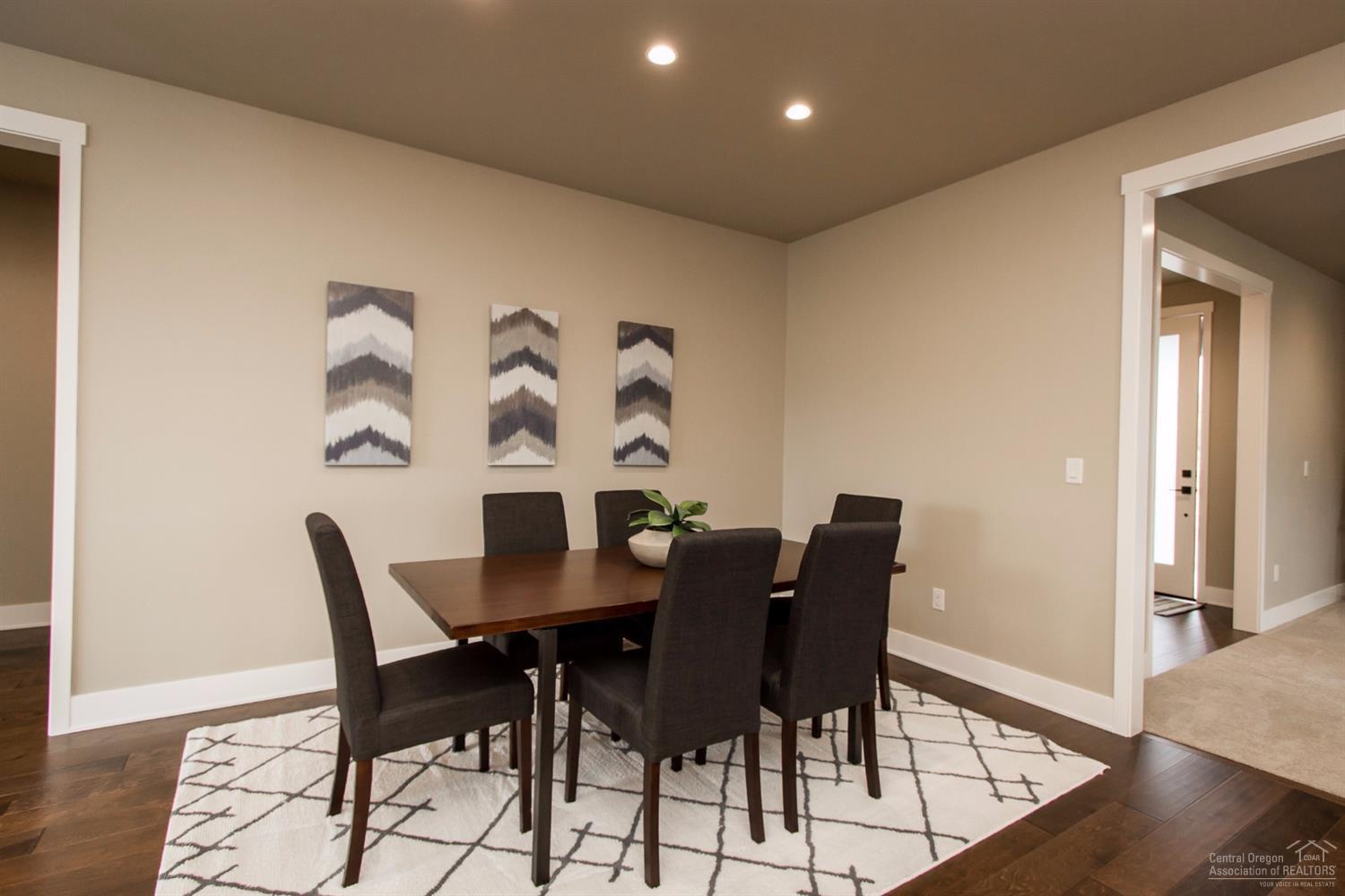 Forked Horn Butte - Residential