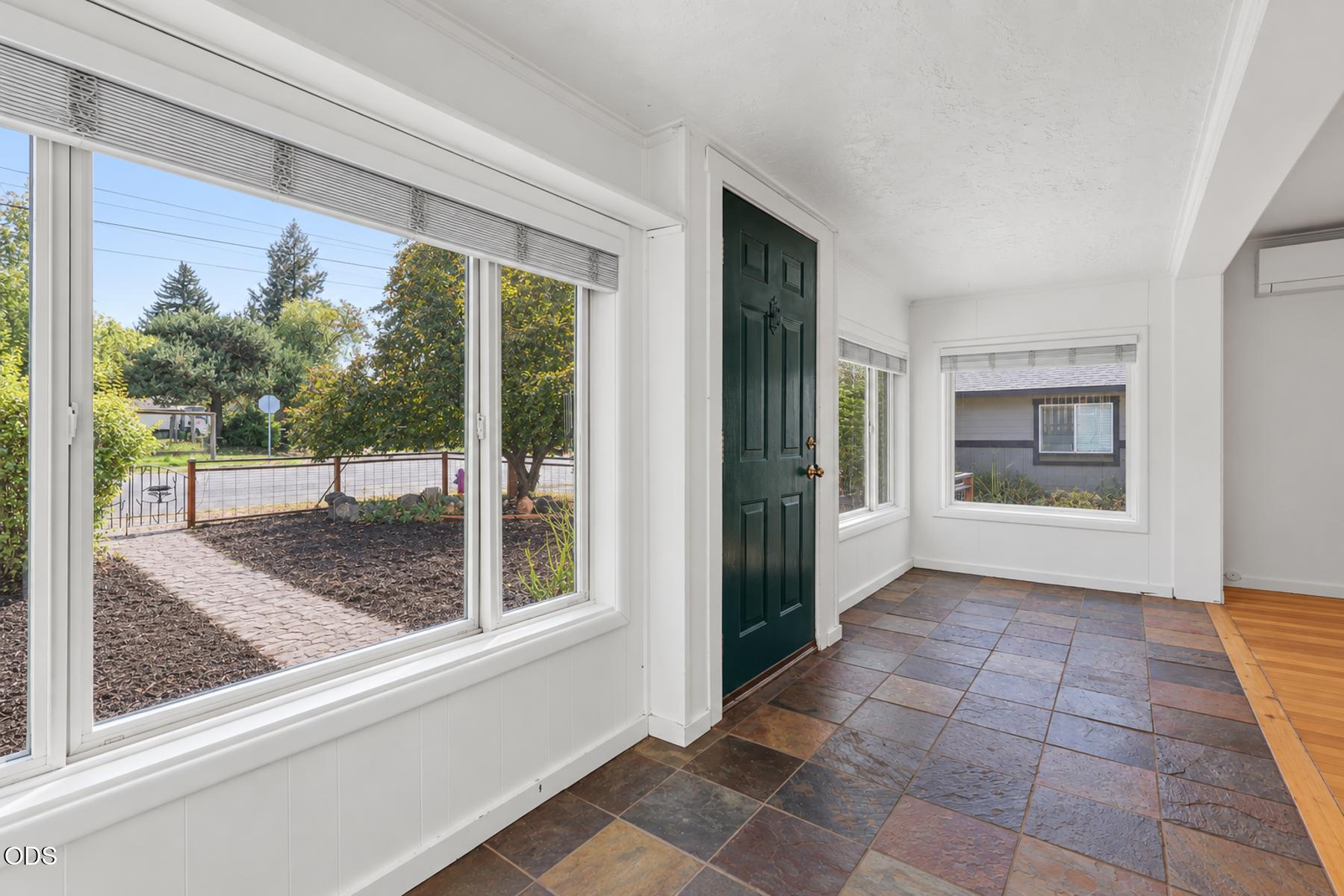 504 NE Dekalb Avenue