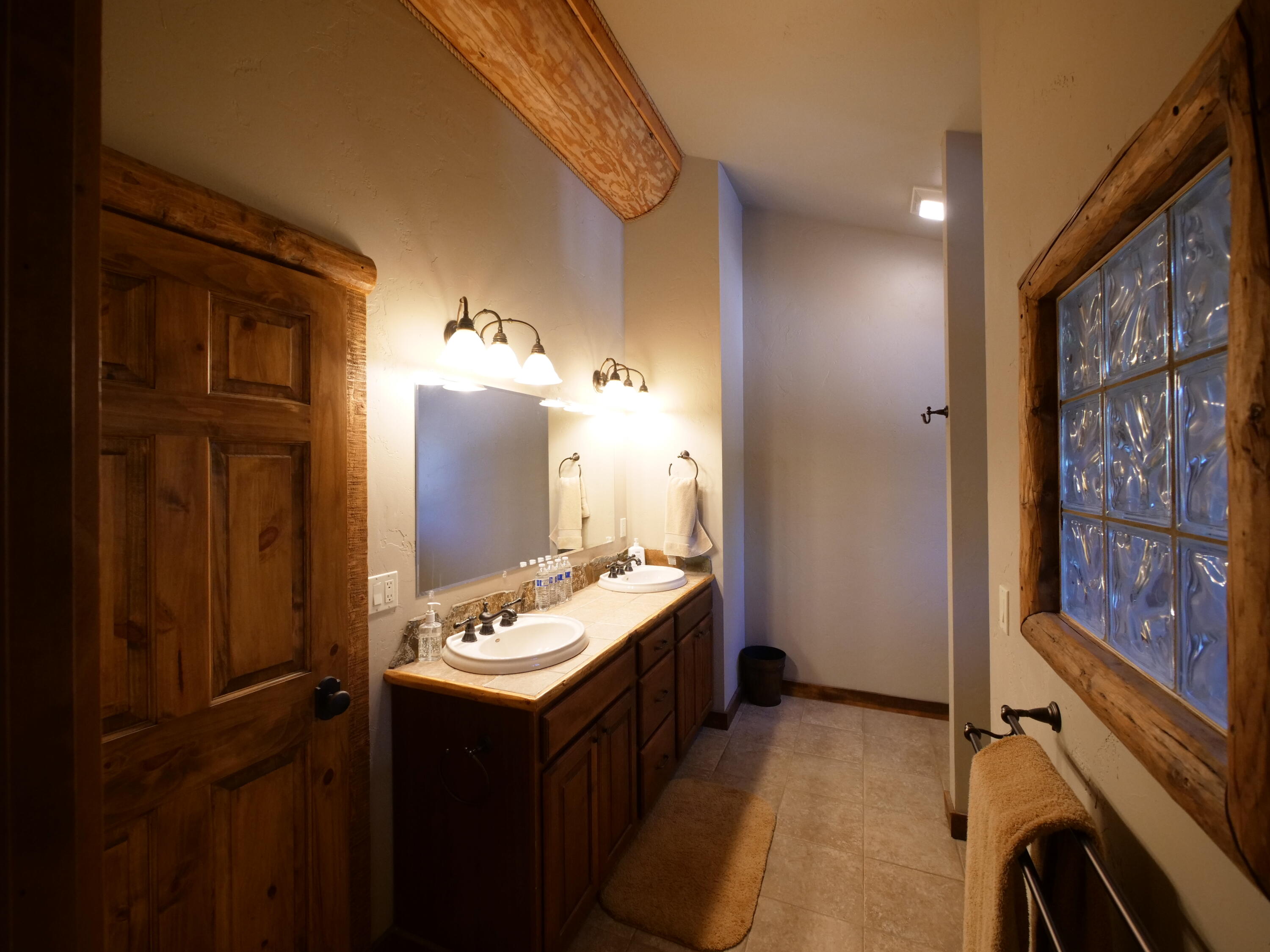 Diamond Peaks - Residential