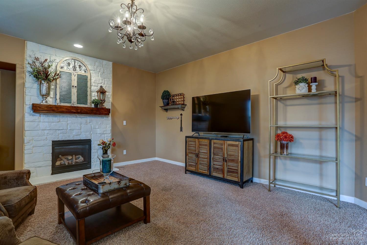 River Canyon Estates - Residential