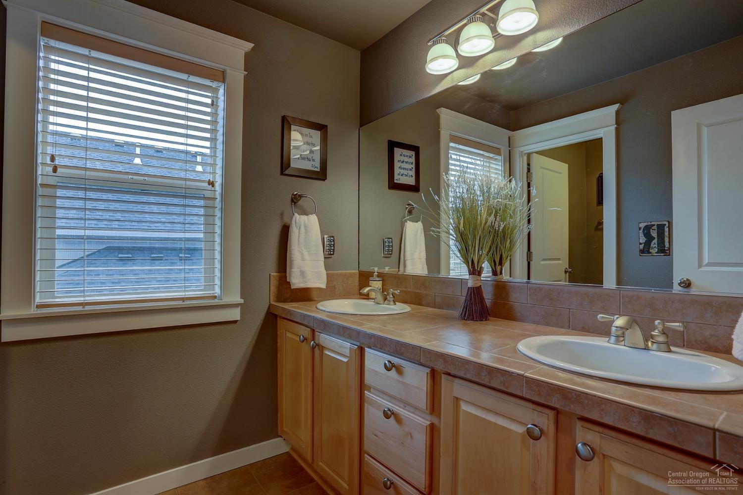 River Canyon Estates - Residential