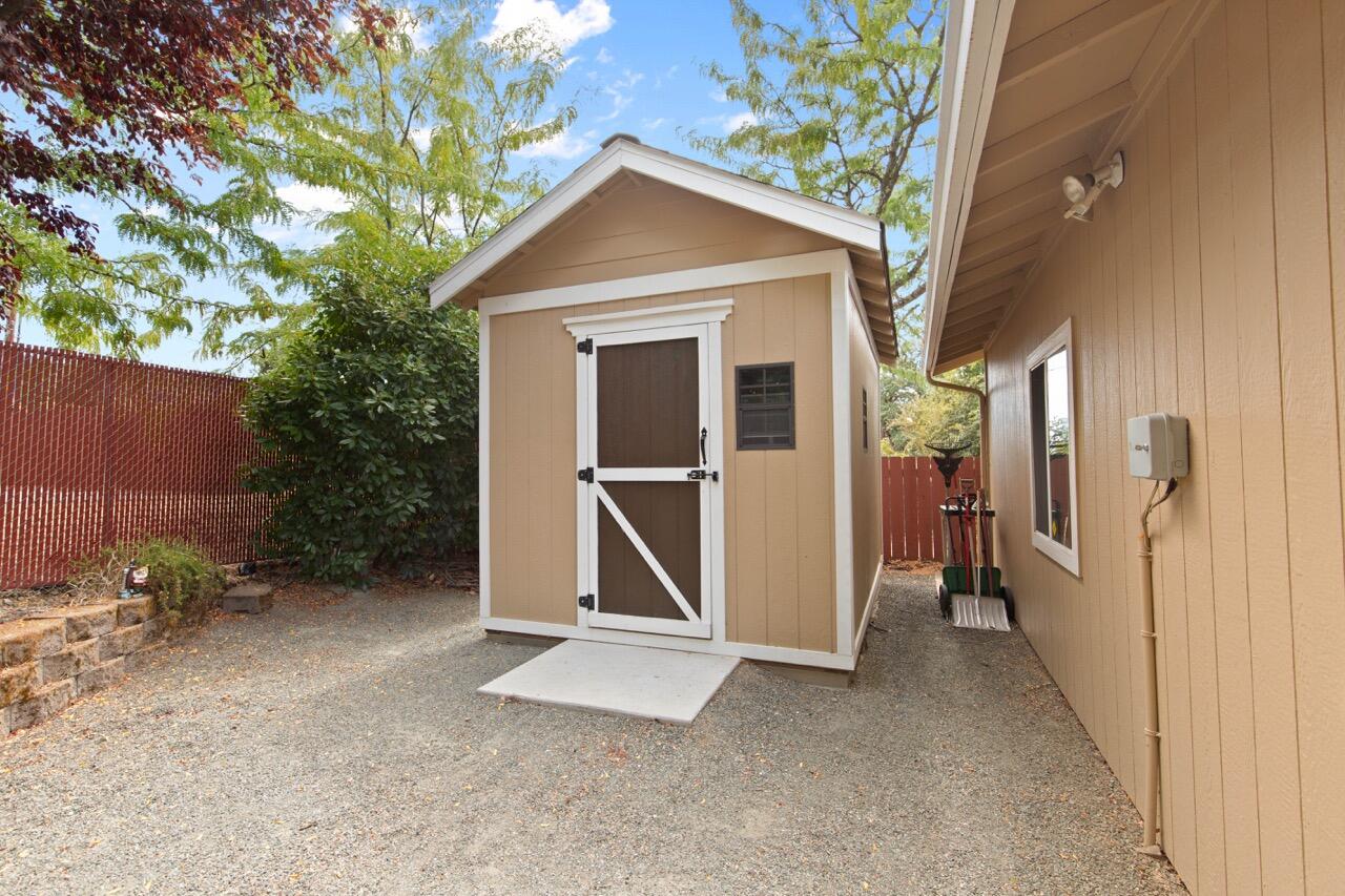 Oak Park Acres - Residential