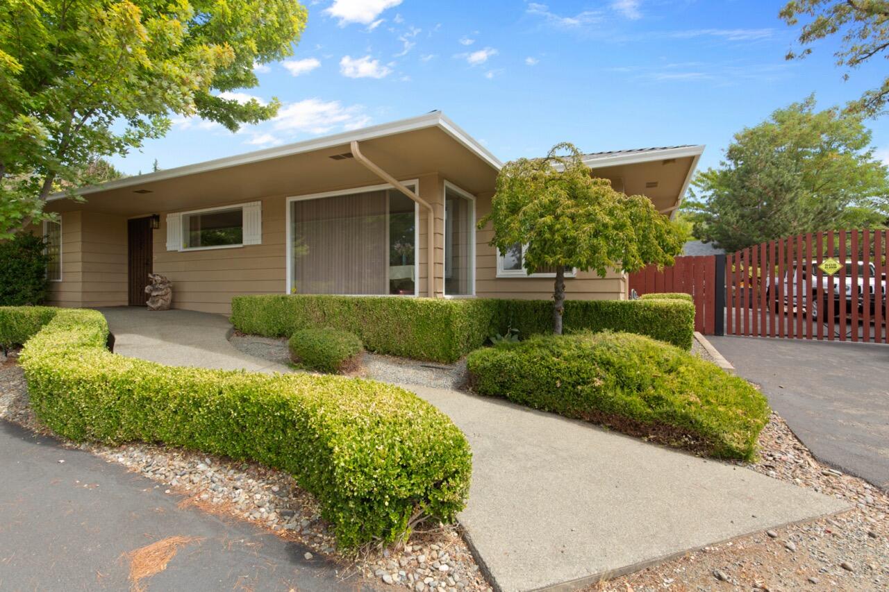 Oak Park Acres - Residential