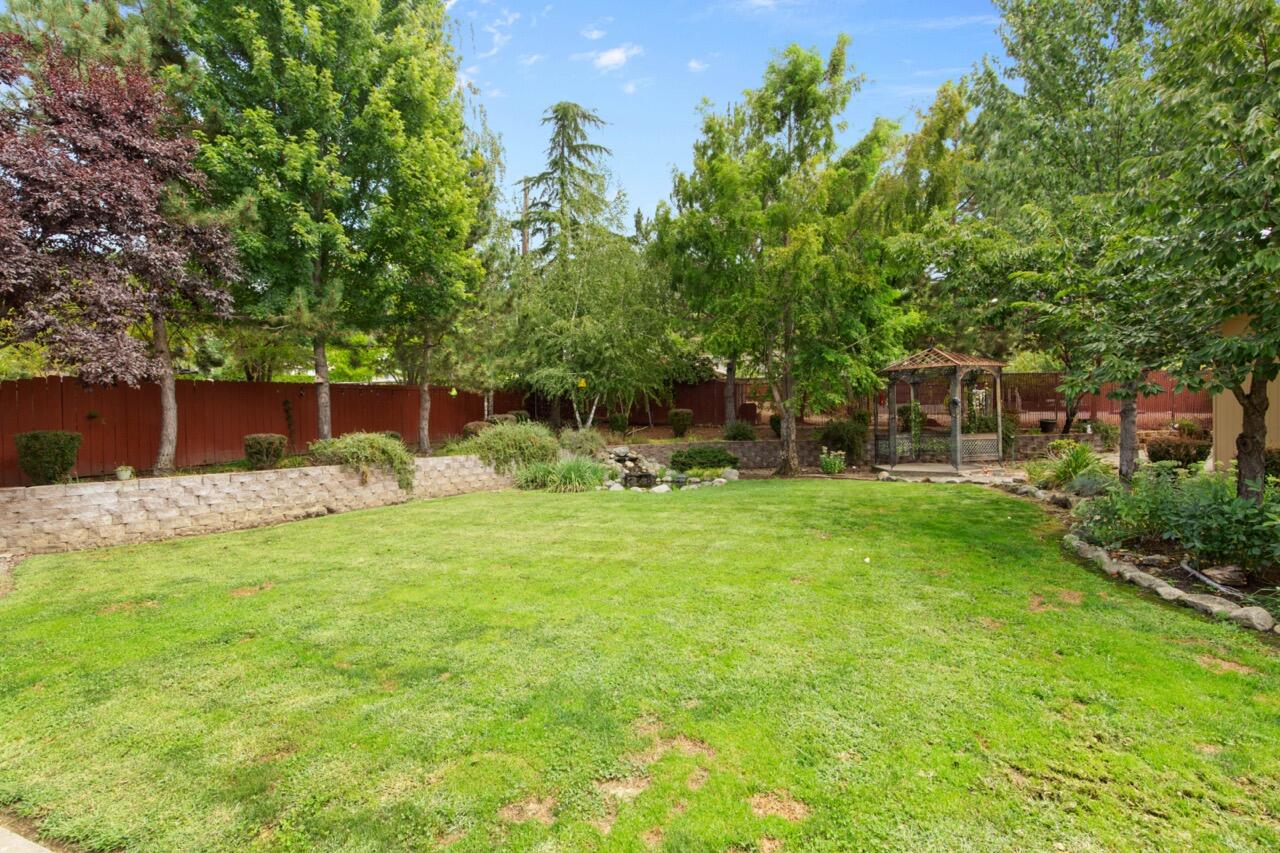 Oak Park Acres - Residential