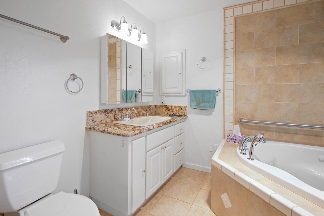 Oak Park Acres - Residential