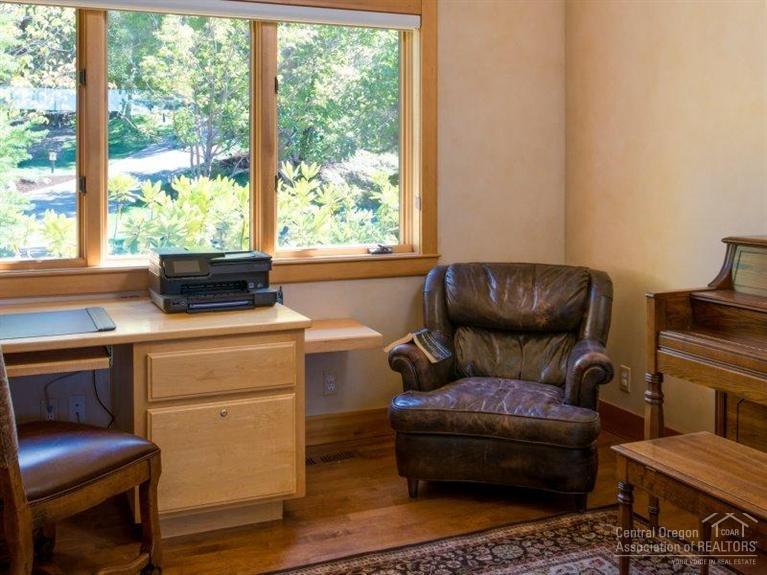 Awbrey Butte - Residential