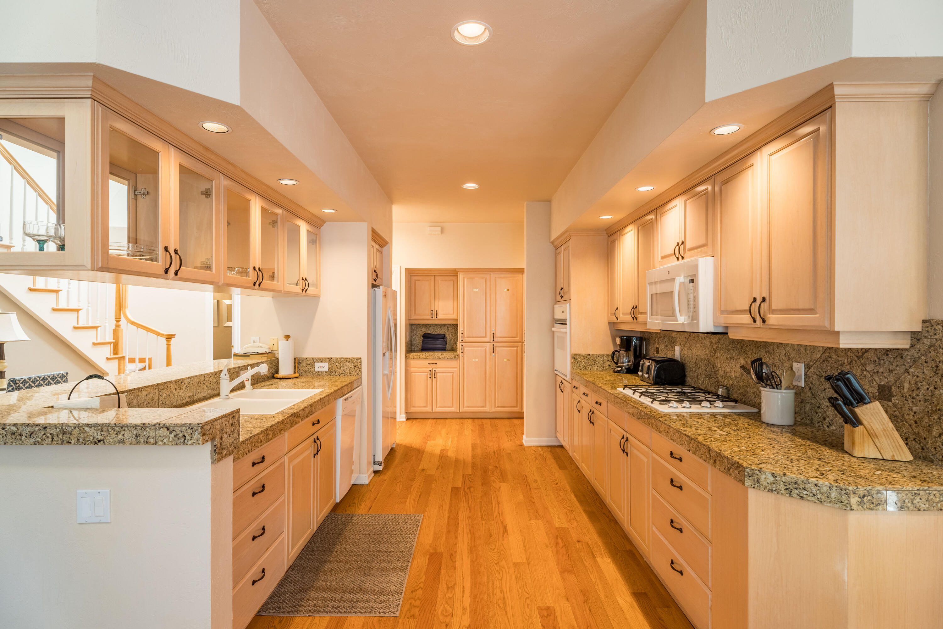 StoneTH - Residential