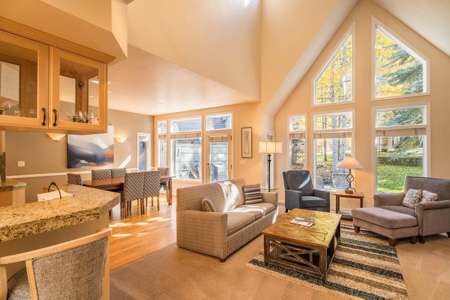 TH# 13 - Share E  - 20% Deeded Co-Ownership Fully furnished and decorated 3 Bedroom 3-1/2 bath townhome with on site management, resort club with pool, spa, tennis courts, bikes & exercise room. Weeks can be traded with RCI exchange program. Townhome is a rental option home.  Home is scheduled for full interior refurbishment 1st Quarter OF 2025.

Seller would like to retain and use Week #27 - July 4-11, 2024.