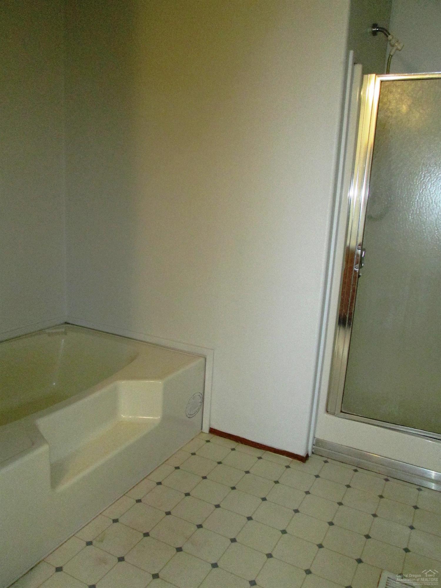 Crr7_C - Residential