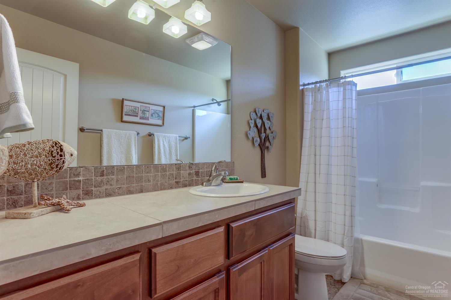 Gannon Point - Residential