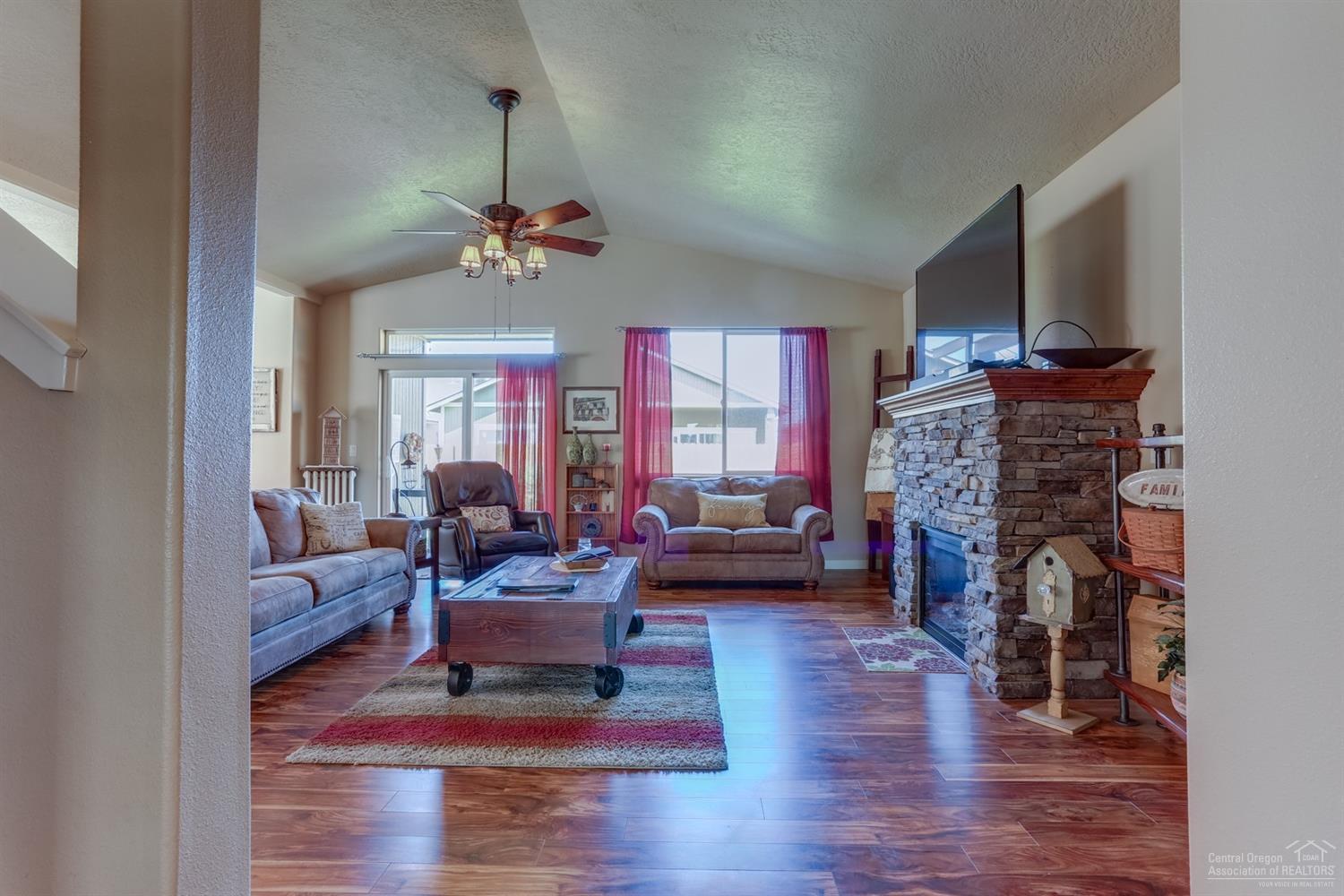 Gannon Point - Residential