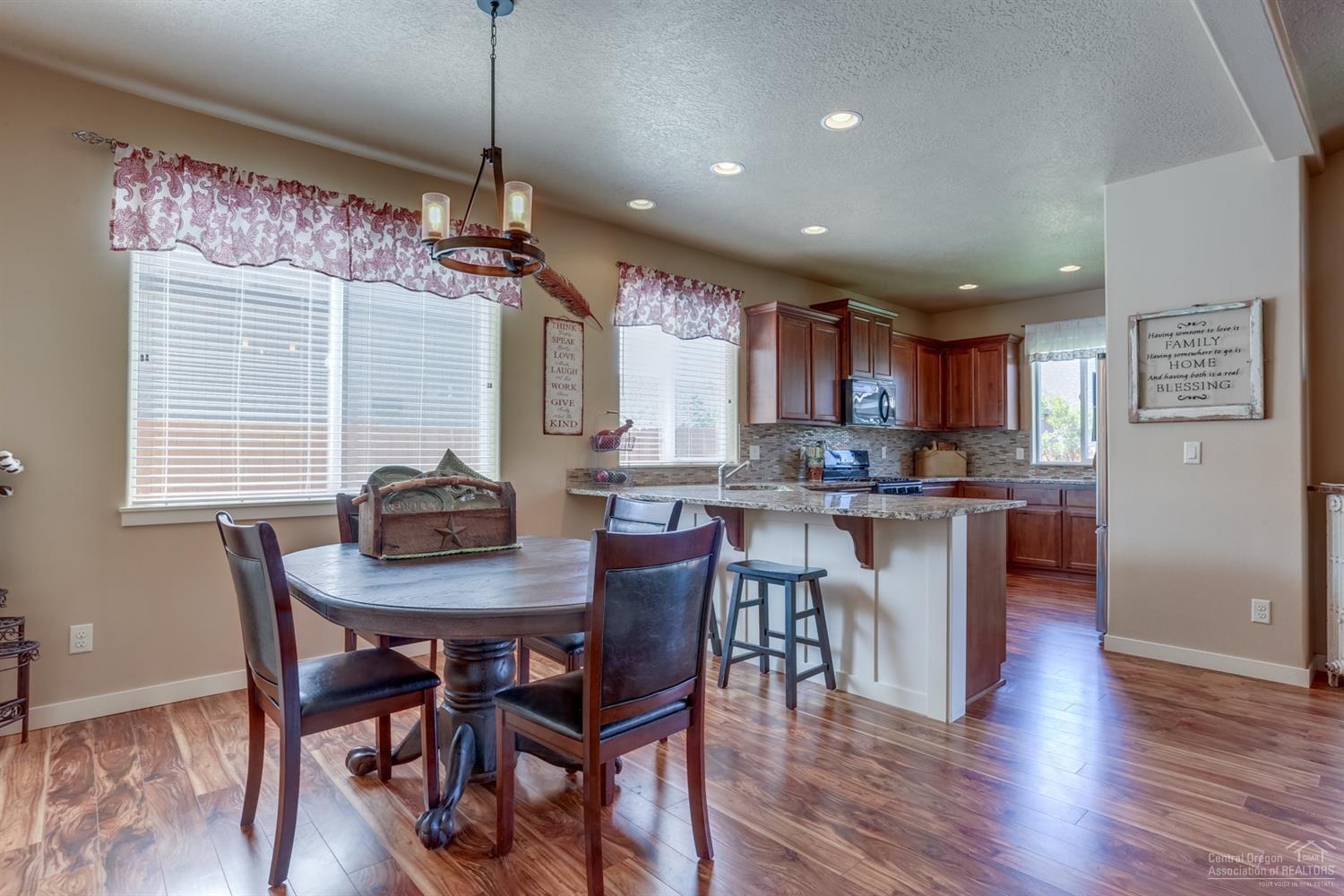 Gannon Point - Residential