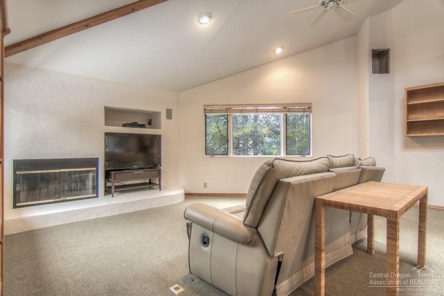 Fairway Point Villag - Residential