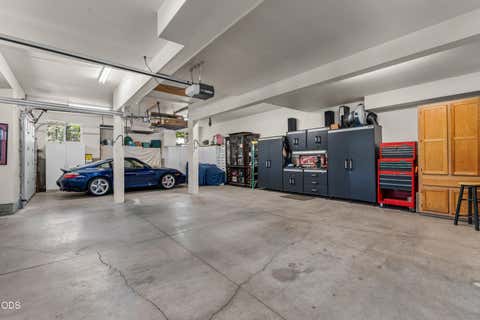 Tiny photo for 15194 E River Loop Drive E, Bend, OR 97707 (MLS # 220222710)