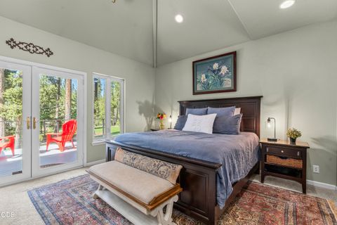Tiny photo for 15194 E River Loop Drive E, Bend, OR 97707 (MLS # 220222710)