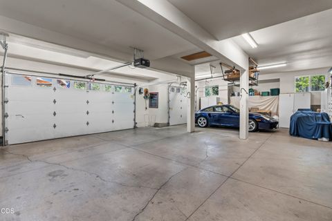 Tiny photo for 15194 E River Loop Drive E, Bend, OR 97707 (MLS # 220222710)
