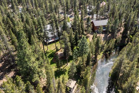 Tiny photo for 15194 E River Loop Drive E, Bend, OR 97707 (MLS # 220222710)