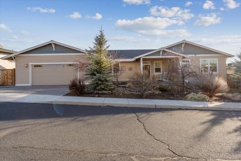 4570 SW Yew Avenue Redmond OR 97756