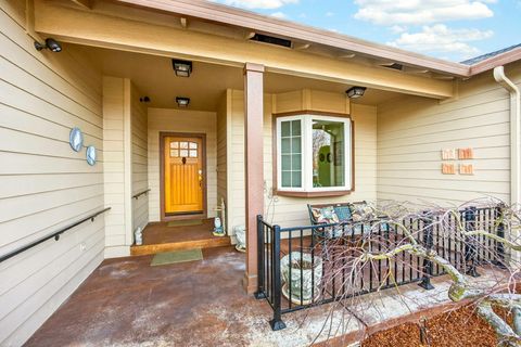 Tiny photo for 1937 Woodside Drive, Medford, OR 97501 (MLS # 220217137)