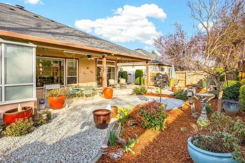 Tiny photo for 1937 Woodside Drive, Medford, OR 97501 (MLS # 220217137)