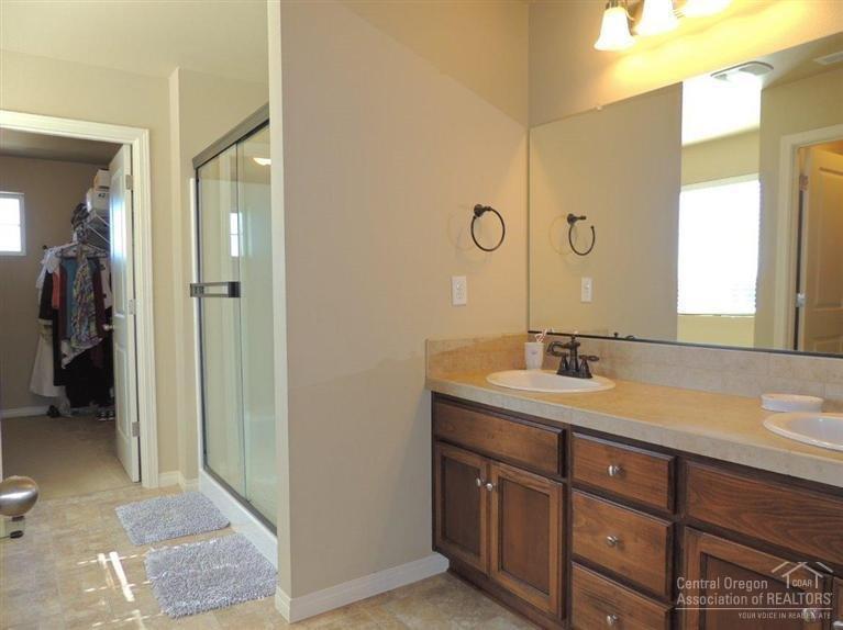 Summit Crest - Residential