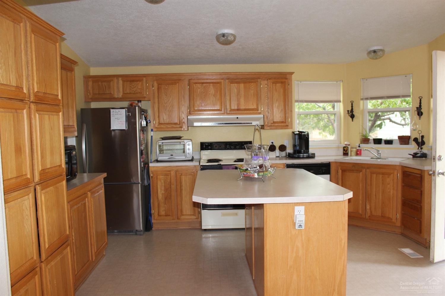 Powell Butte View - Residential