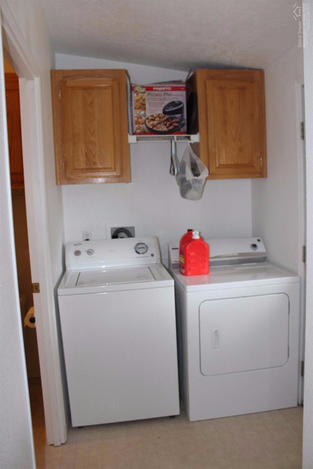 Powell Butte View - Residential