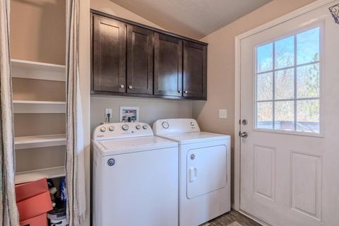 Tiny photo for 95 Truck Road, Butte Falls, OR 97522 (MLS # 220211522)