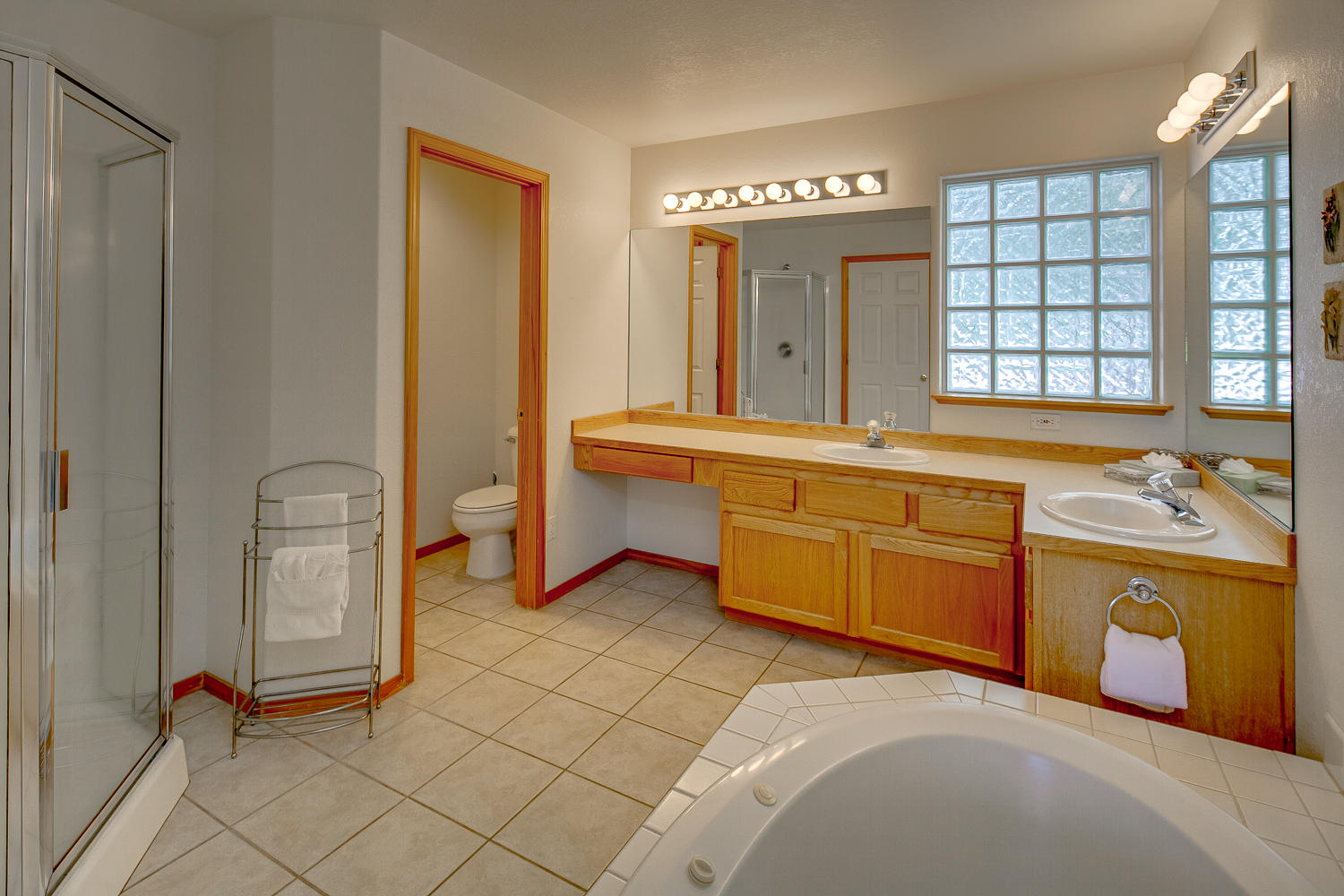 Eagle Crest - Residential