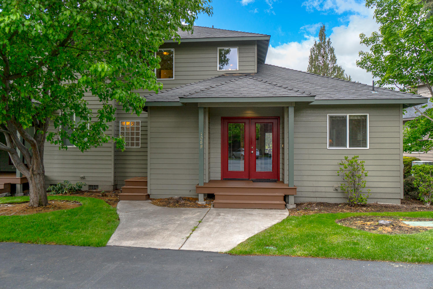 Eagle Crest - Residential