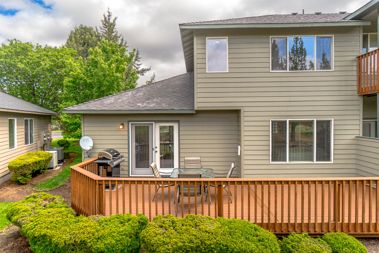 Eagle Crest - Residential