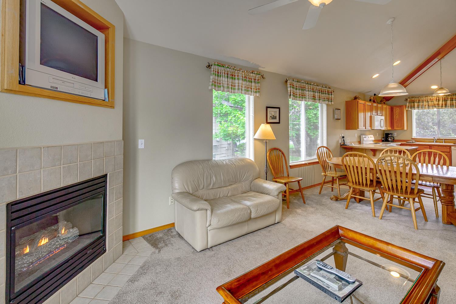 Eagle Crest - Residential