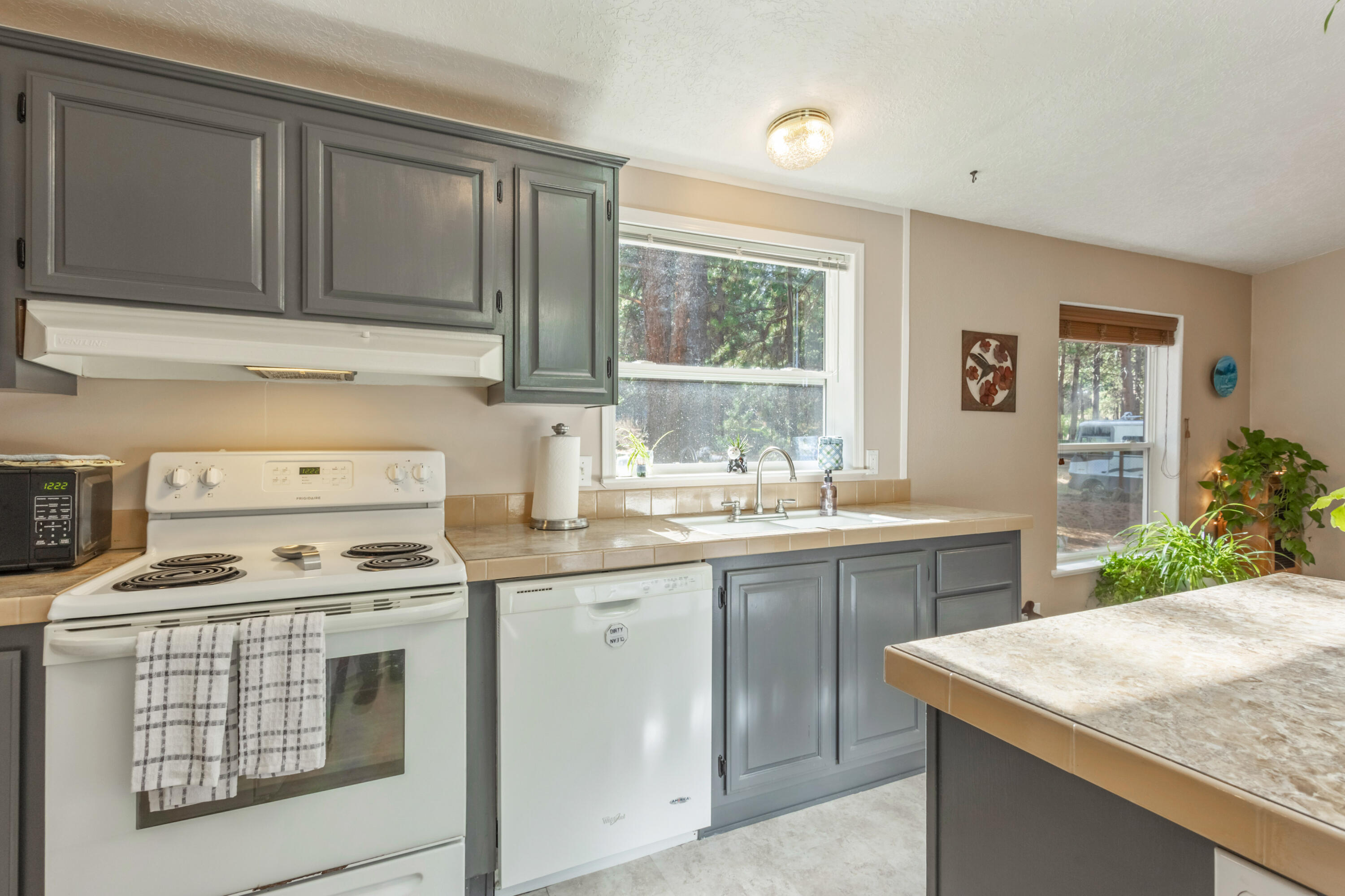 Deschutes RiverWoods - Residential