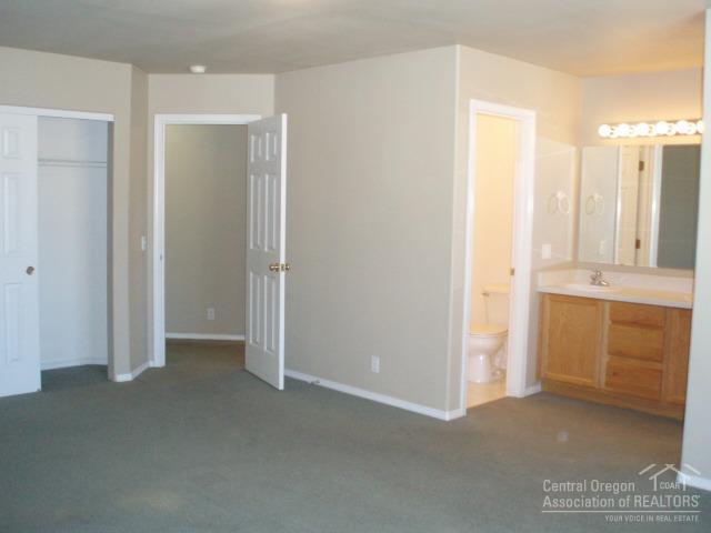 Sunpointe - Residential