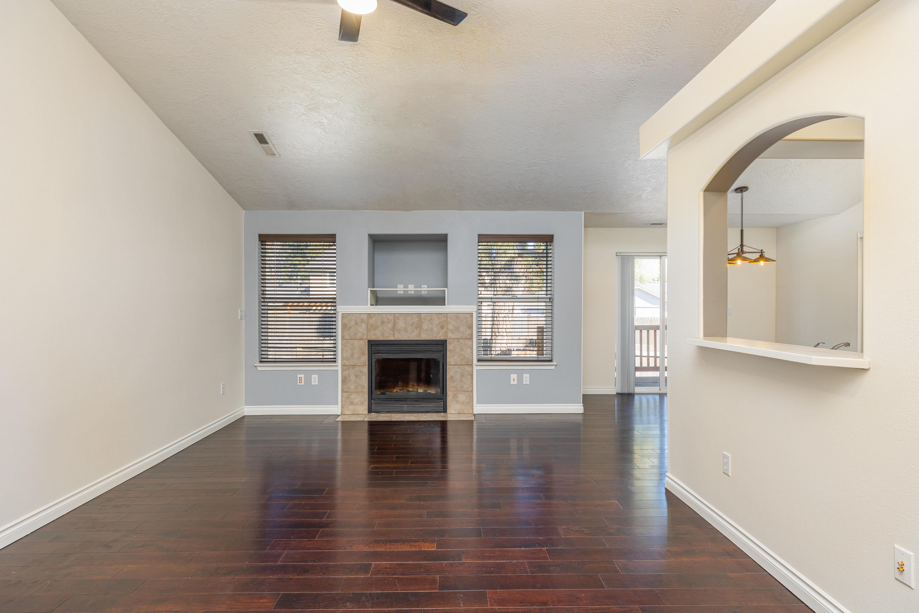 Deschutes River Cros - Residential