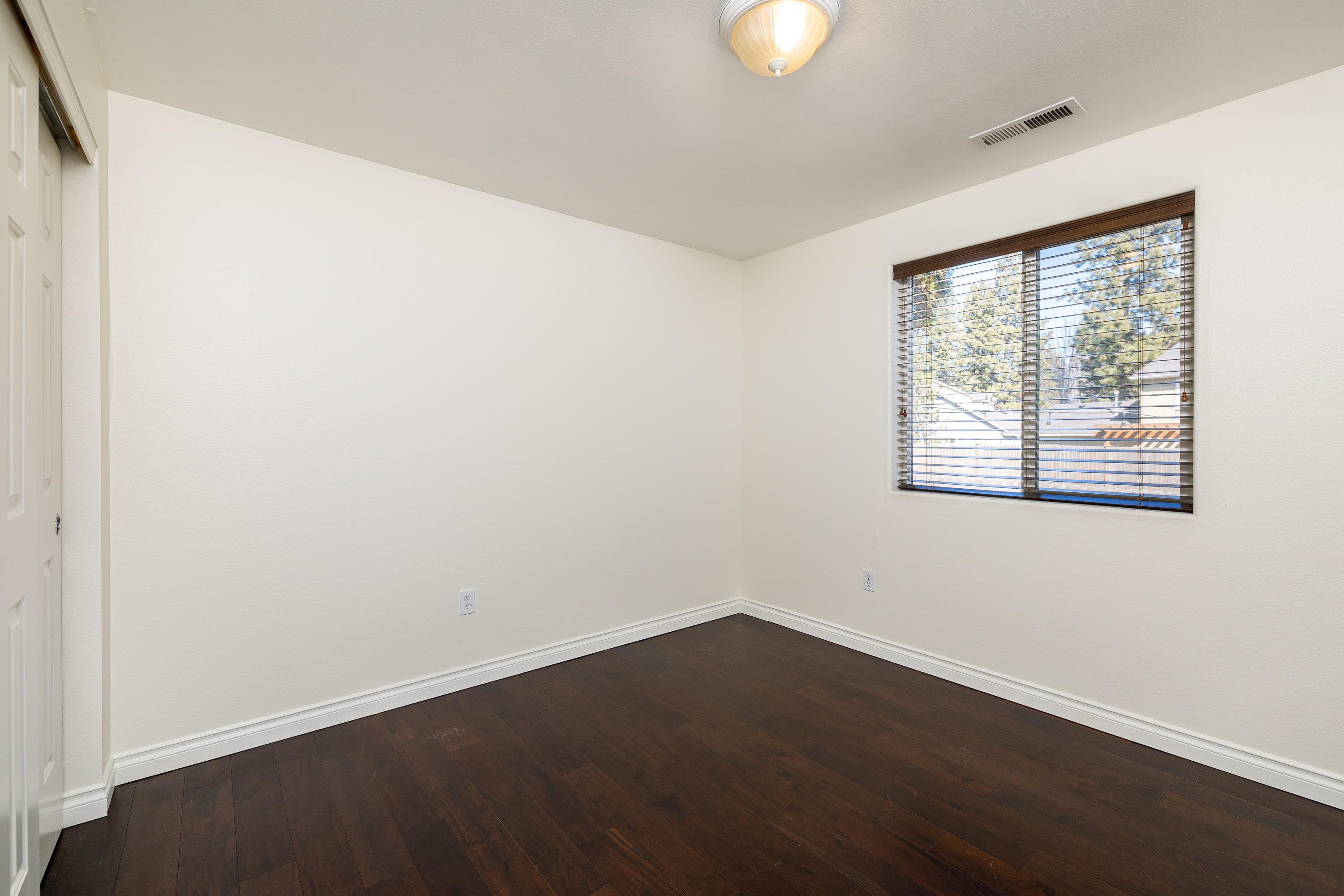 Deschutes River Cros - Residential